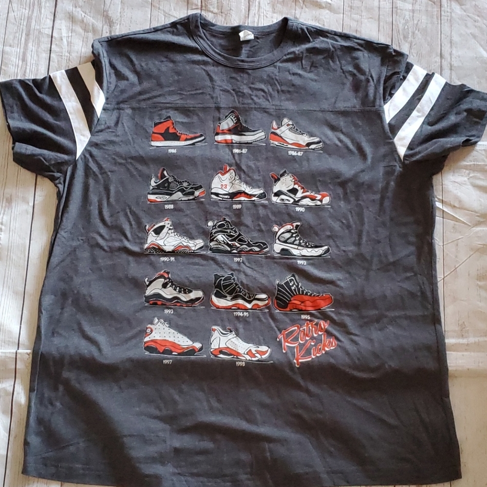 "Retro Kicks" T-Shirt Various Sizes.